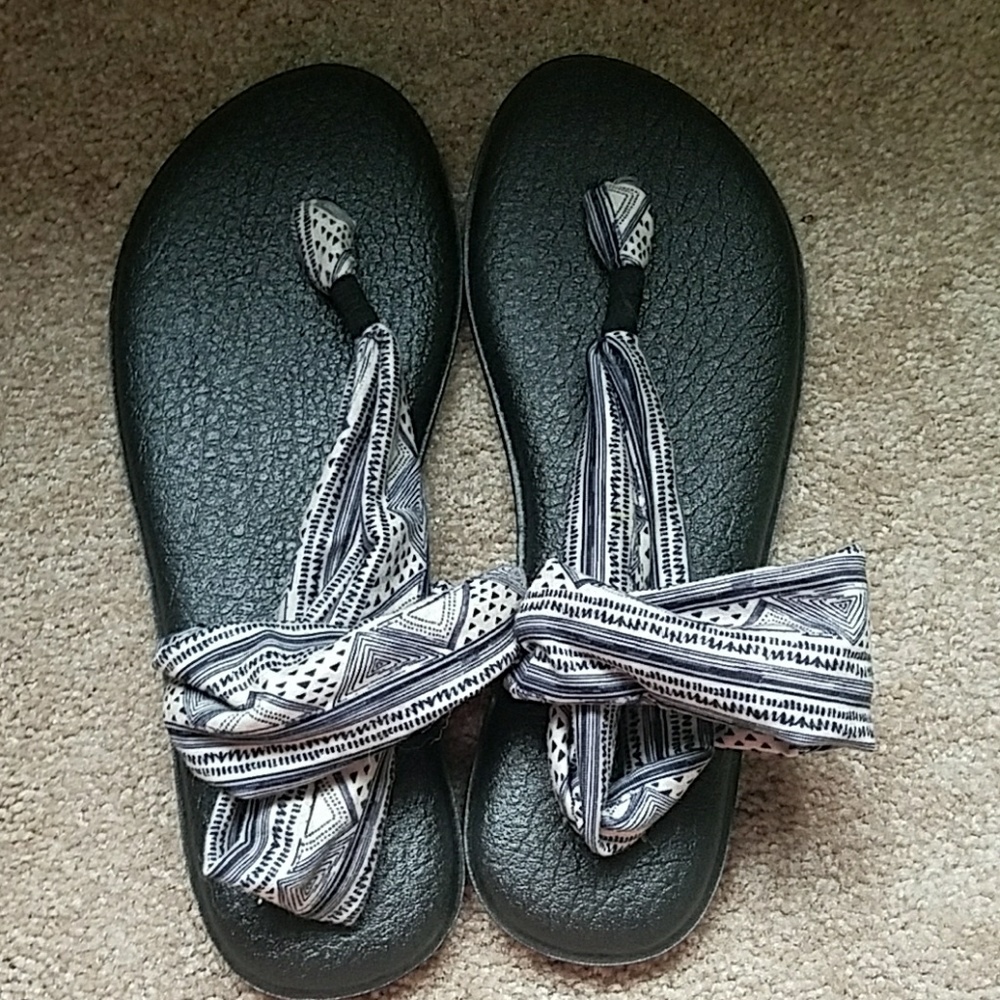 Sanuk Sandals